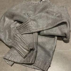 Vtg GUC BCBG Silver crop sweater